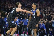 班凯罗25+12+9贝恩25+7 坎宁安27+9魔术胜活塞总分2-1